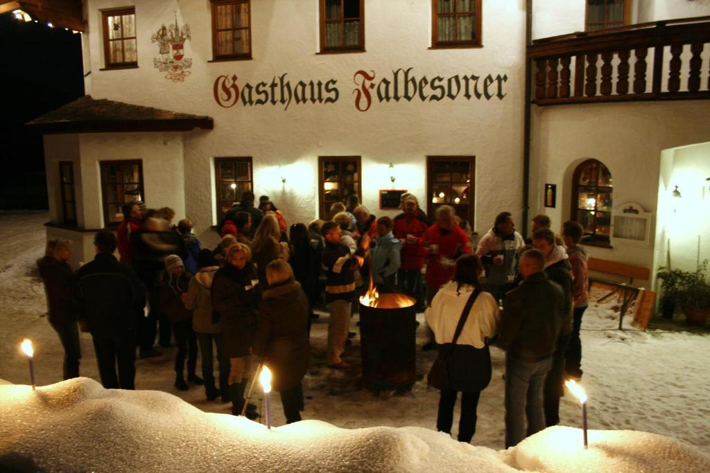 Appartement Gasthaus Falbesoner à Gschnitz Extérieur photo